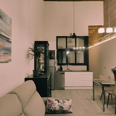 Sweet Apartment *